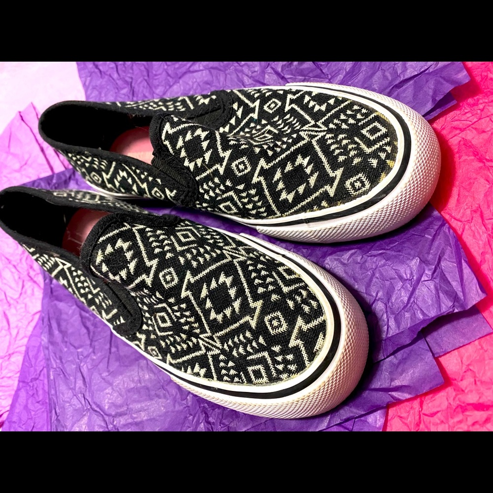 Canvas Shoe